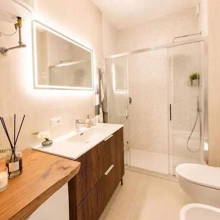 A Pochi Passi Dal Mare, Completamente Ristrutturato E Con Aria Condizionata Apartmán